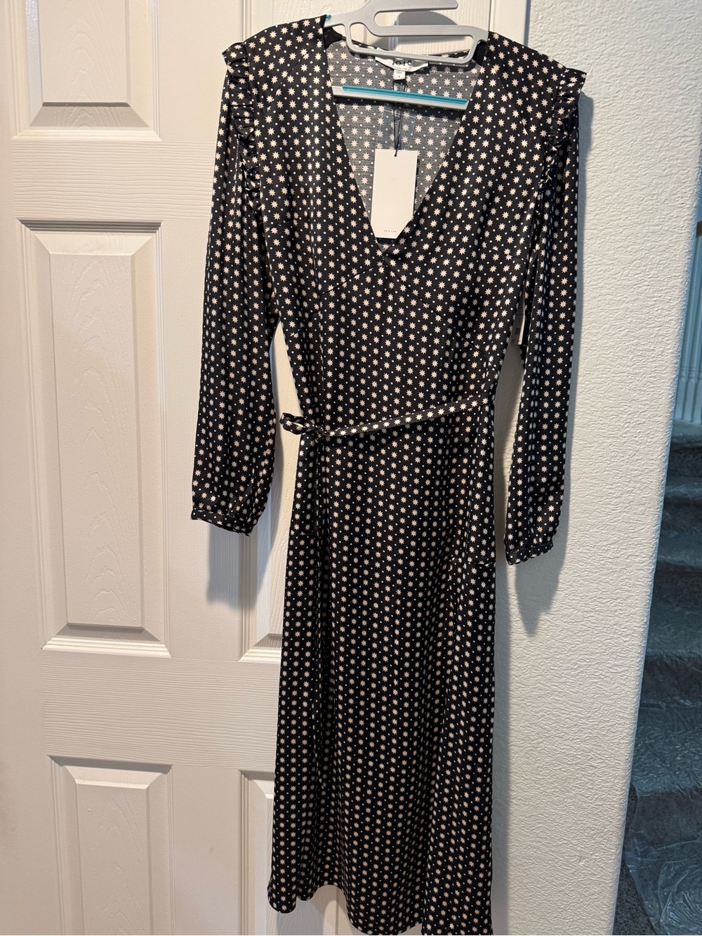 NWT Joie Black Kailey Star Print V-Neck Dress size 0